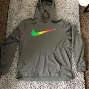 Therma-fit NIKE hoodie
